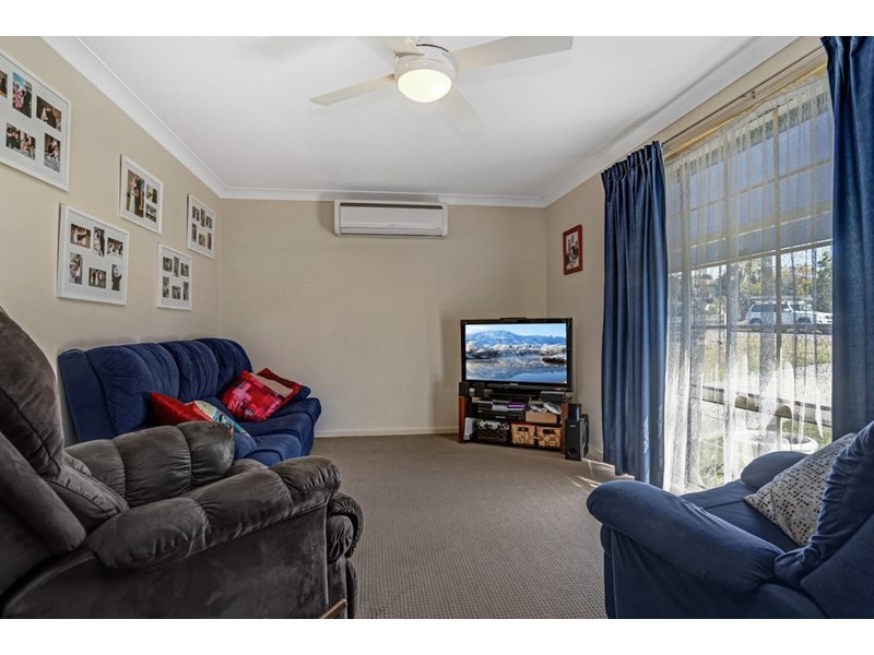 61 Hague Street, Rutherford NSW 2320