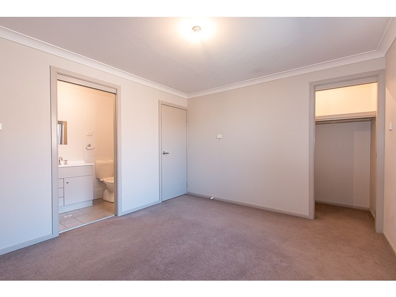 1-8/6 Semillon Ridge, Gillieston Heights NSW 2321