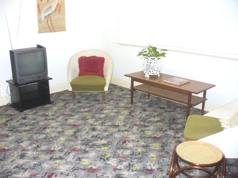 10 Russell Street, Telarah NSW 2320