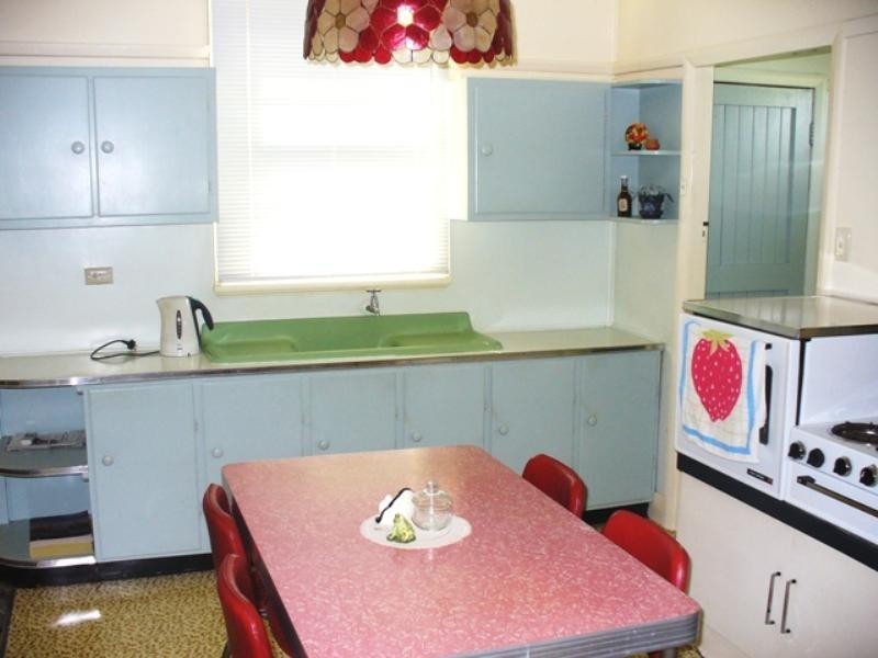 10 Russell Street, Telarah NSW 2320