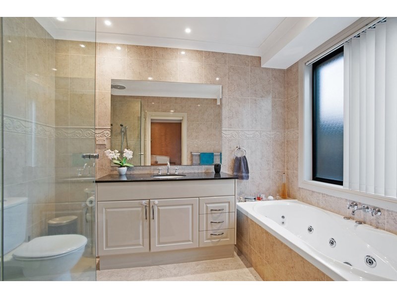 56 Hargreaves Circuit, Metford NSW 2323