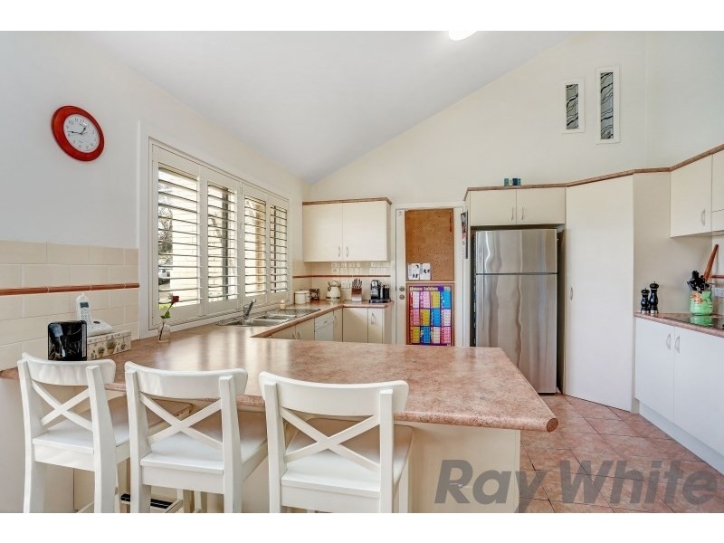 9 Hectors Hill Close, East Maitland NSW 2323