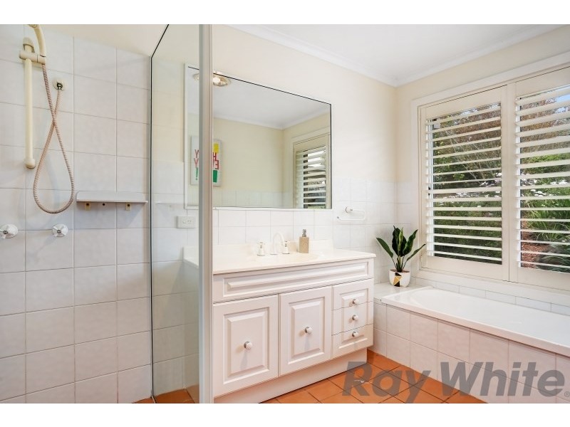 9 Hectors Hill Close, East Maitland NSW 2323