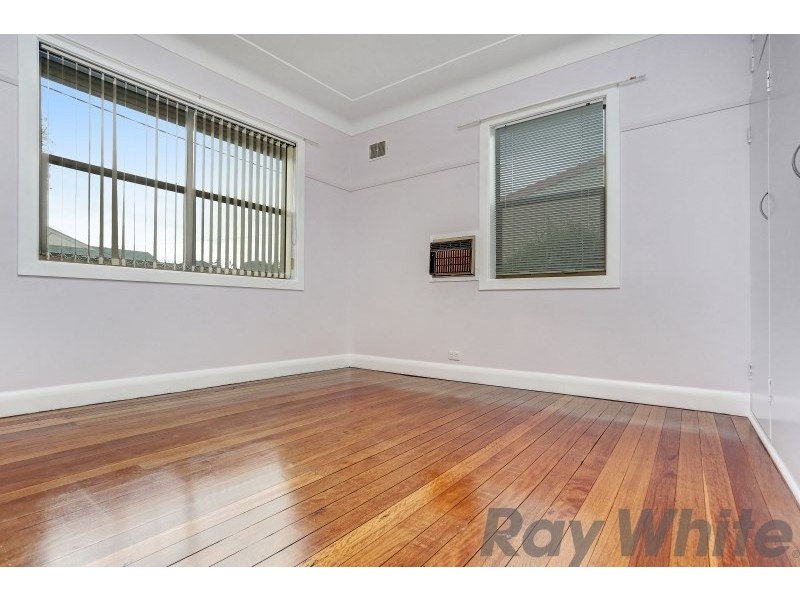 66 Porter Avenue, East Maitland NSW 2323