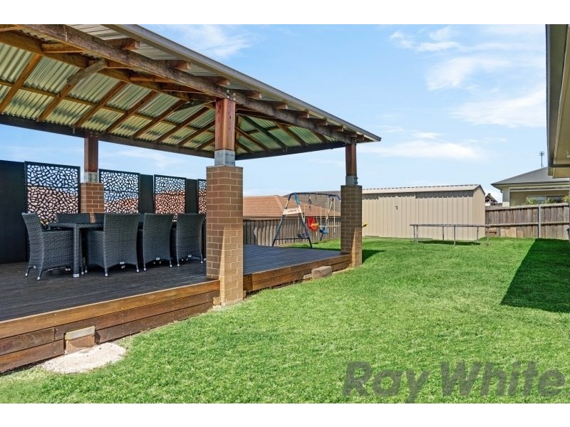 8 Gumnut Way, Aberglasslyn NSW 2320