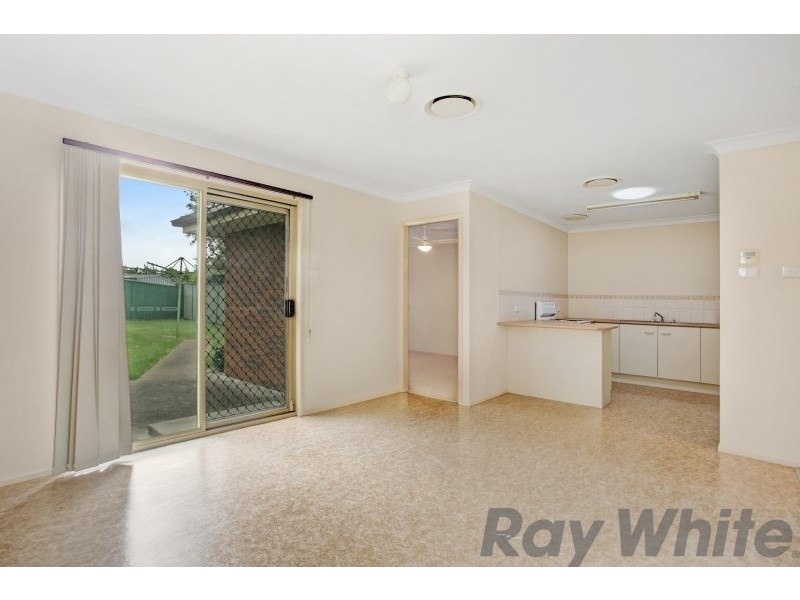 1/10 Quinton Close, Rutherford NSW 2320