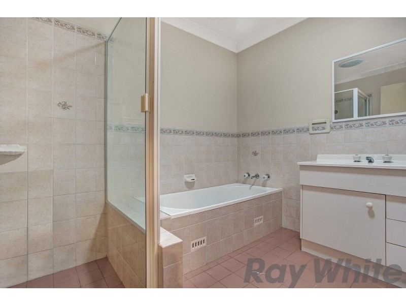 1/10 Quinton Close, Rutherford NSW 2320