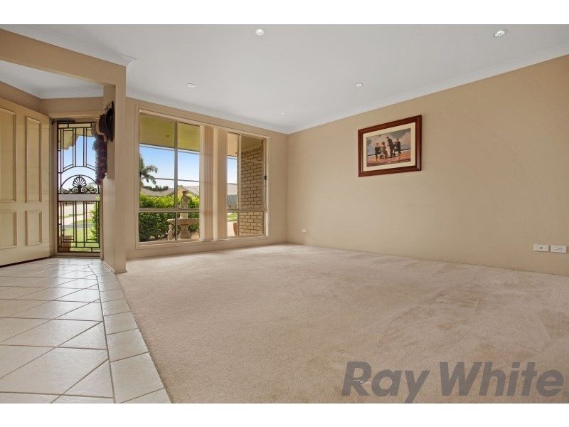 6 Armagh Close, Ashtonfield NSW 2323
