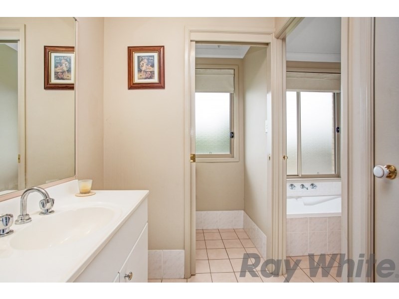 6 Armagh Close, Ashtonfield NSW 2323