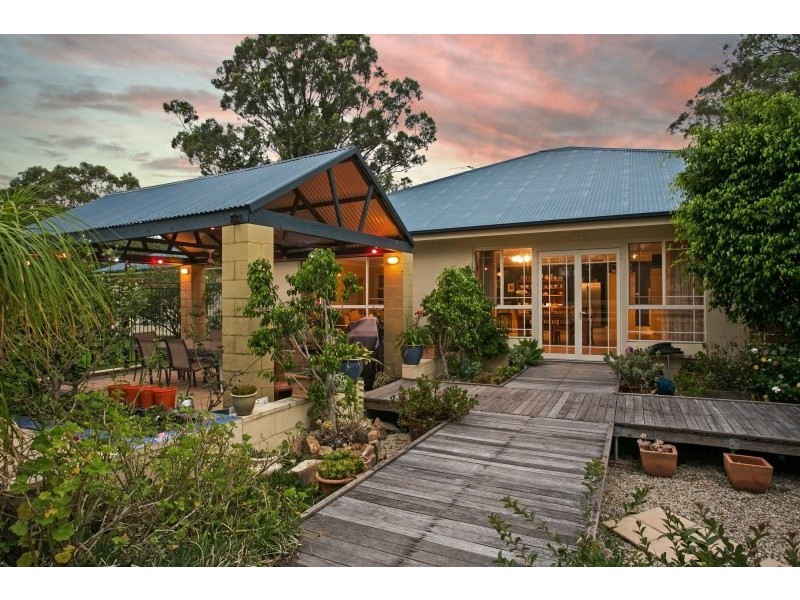 17 Diamantina Place, Wallalong NSW 2320