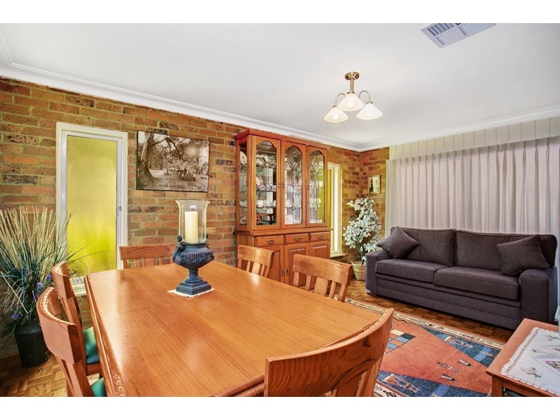 18 Kensington Road, Bolwarra NSW 2320