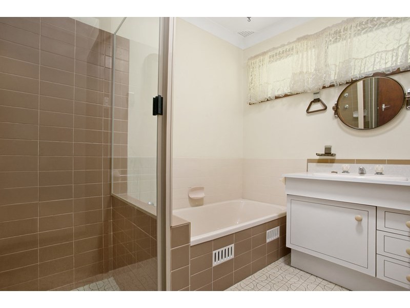 7 Vista Parade, East Maitland NSW 2323