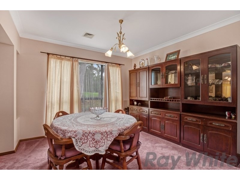 9 Denton Close, Windella NSW 2320