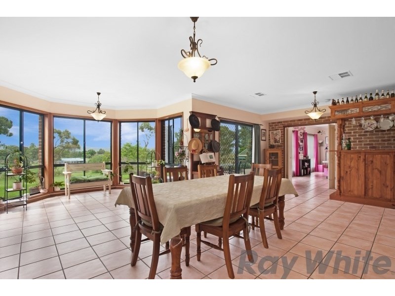 9 Denton Close, Windella NSW 2320