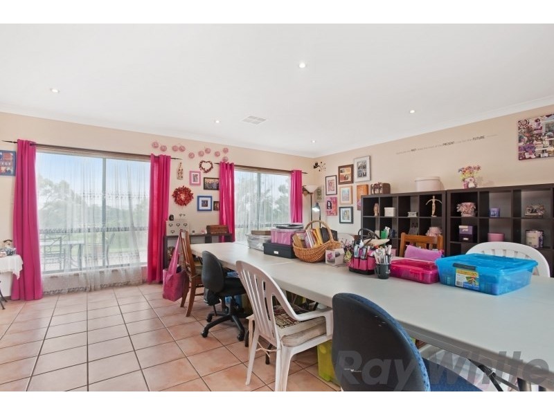 9 Denton Close, Windella NSW 2320