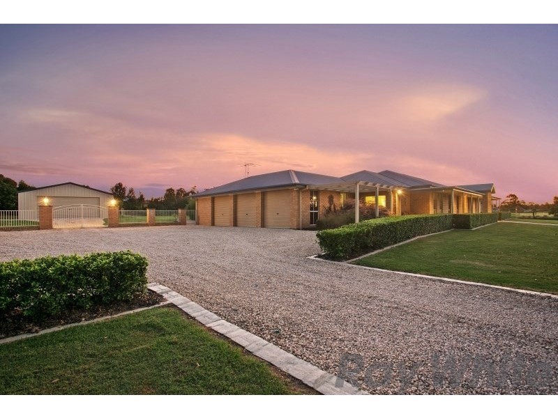 42 Reflection Drive, Louth Park NSW 2320