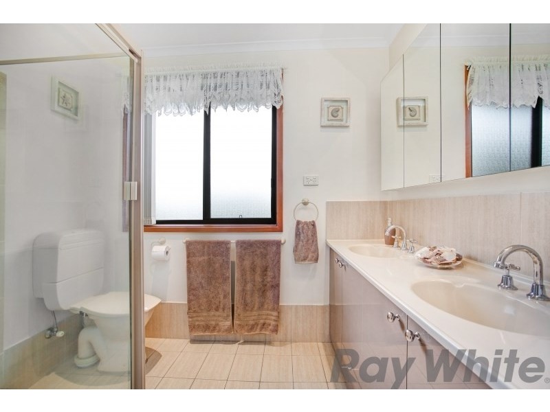 2 Leonard Close, East Maitland NSW 2323