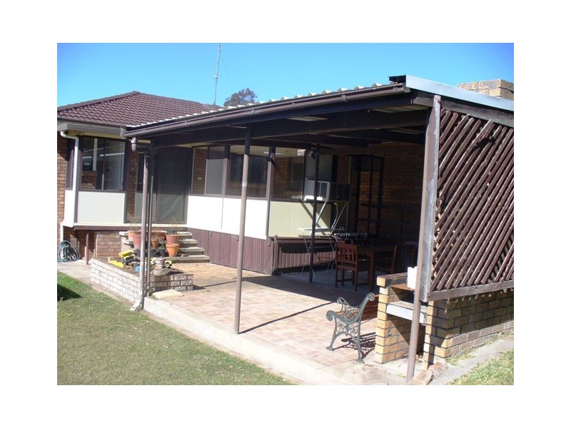 22 Stonehaven Drive, Metford NSW 2323