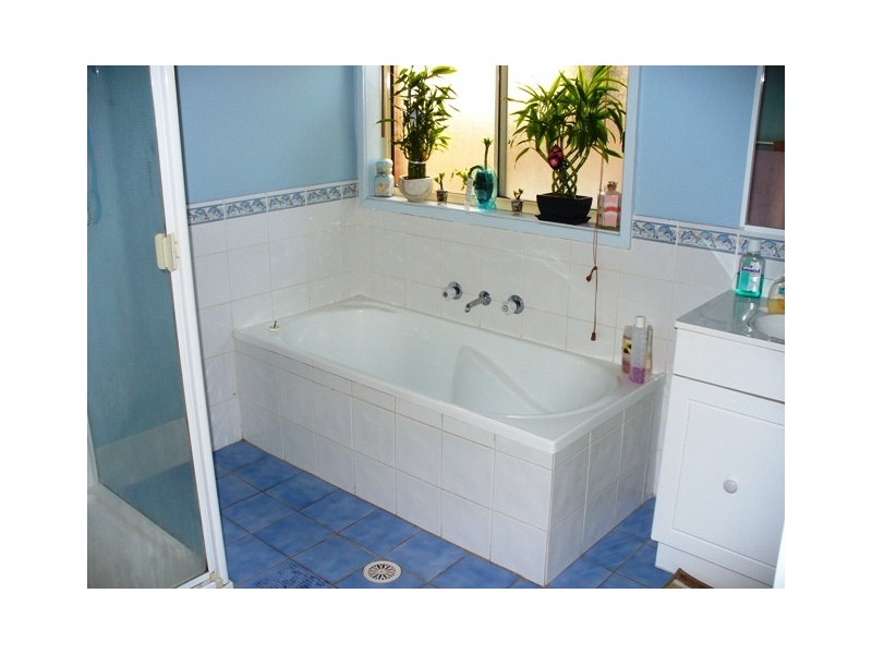 4 Featherwood Place, Thornton NSW 2322