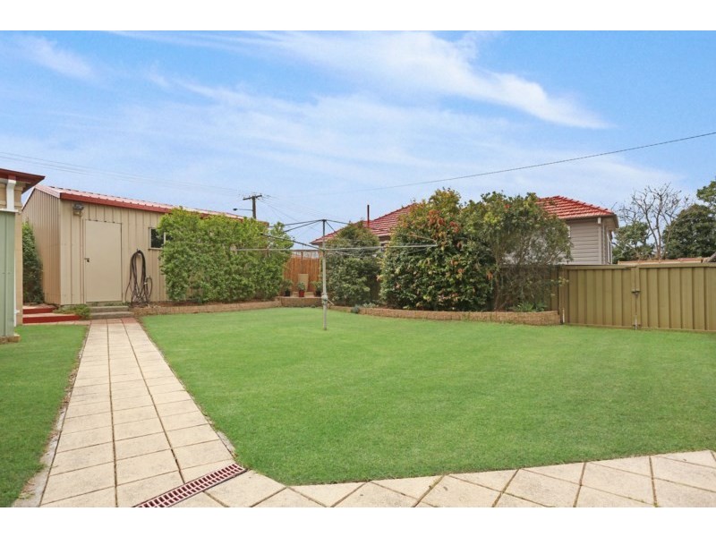 66 Porter Avenue, East Maitland NSW 2323