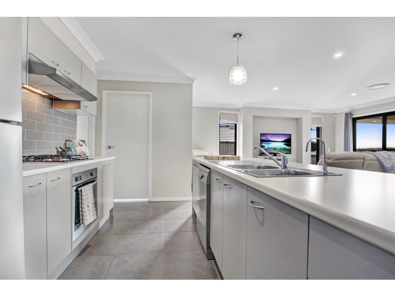 5 Evergreen Way, Gillieston Heights NSW 2321