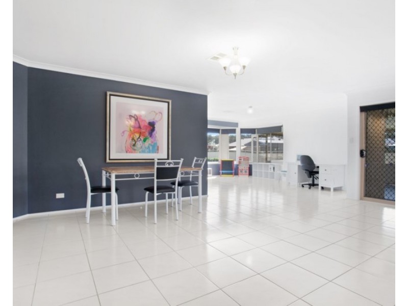 101 Forbes Crescent, Cliftleigh NSW 2321