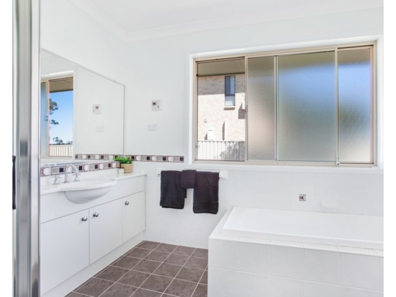 101 Forbes Crescent, Cliftleigh NSW 2321