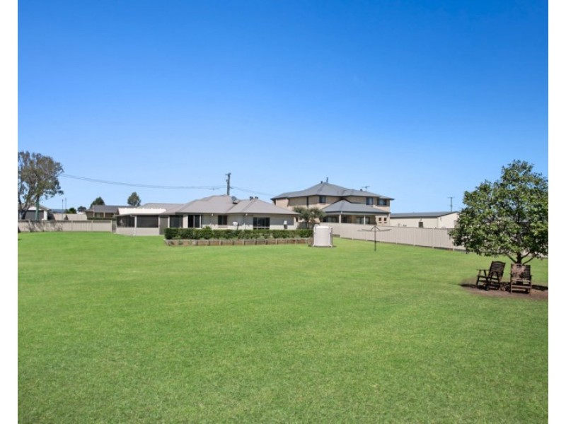 101 Forbes Crescent, Cliftleigh NSW 2321