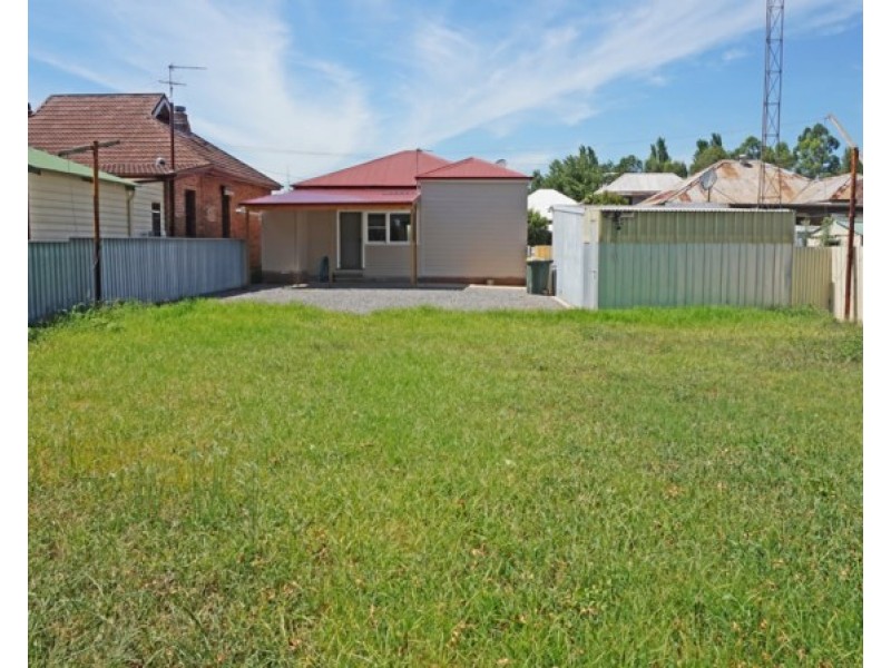 16 Ward Street, Maitland NSW 2320