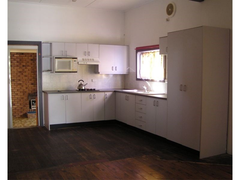 69 George Street, East Maitland NSW 2323