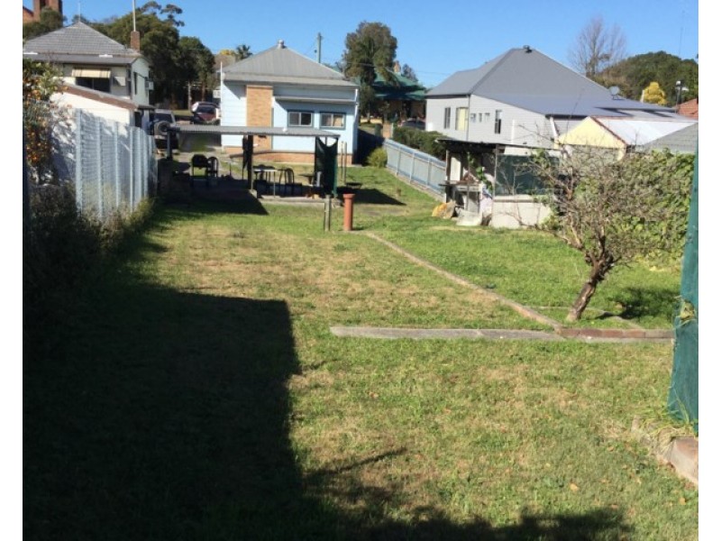 69 George Street, East Maitland NSW 2323