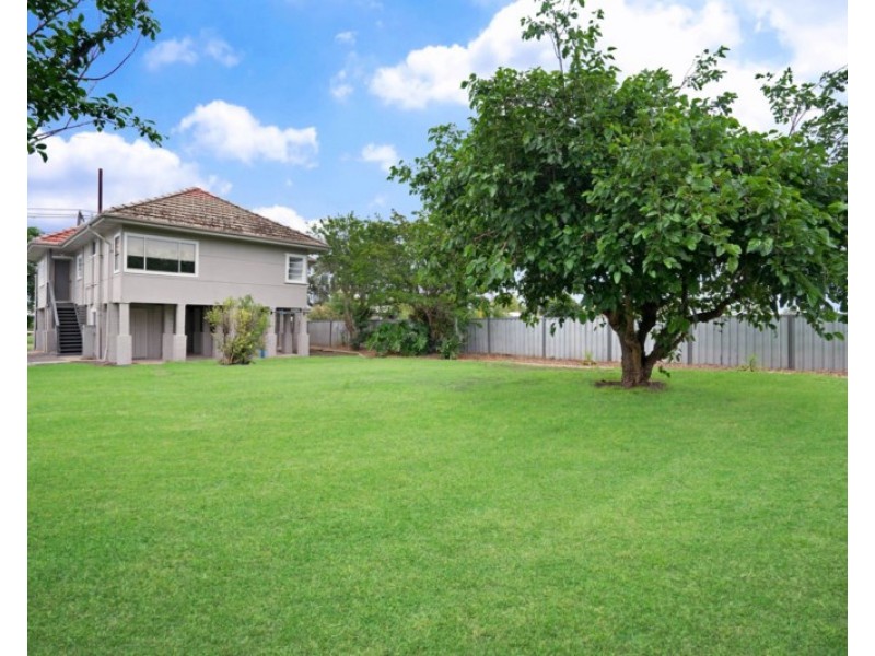 13 Riley Street, East Maitland NSW 2323