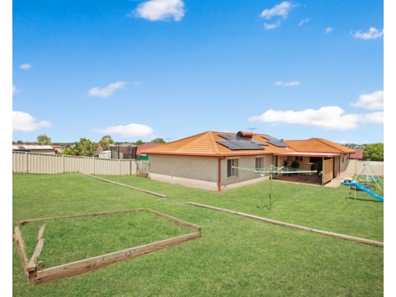 14 Richard Road, Rutherford NSW 2320