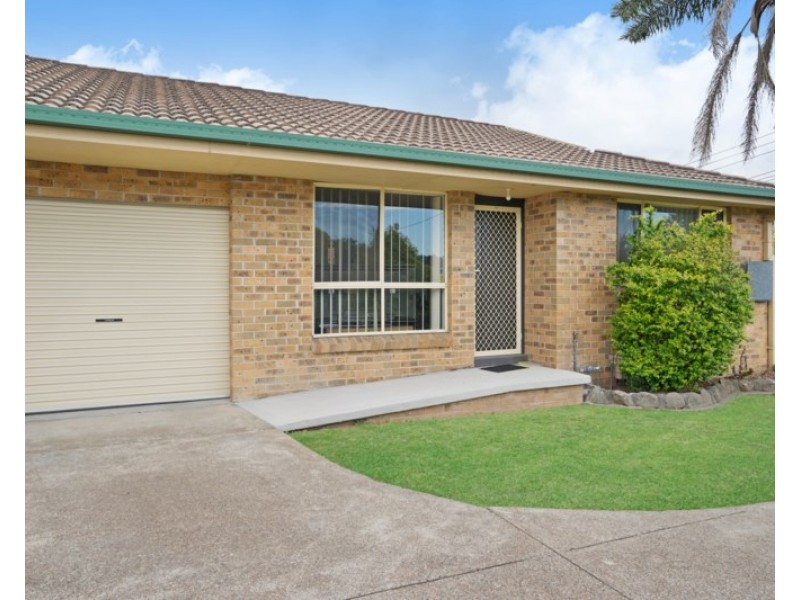 1/3 Skilton Avenue, East Maitland NSW 2323