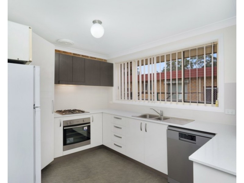 1/3 Skilton Avenue, East Maitland NSW 2323