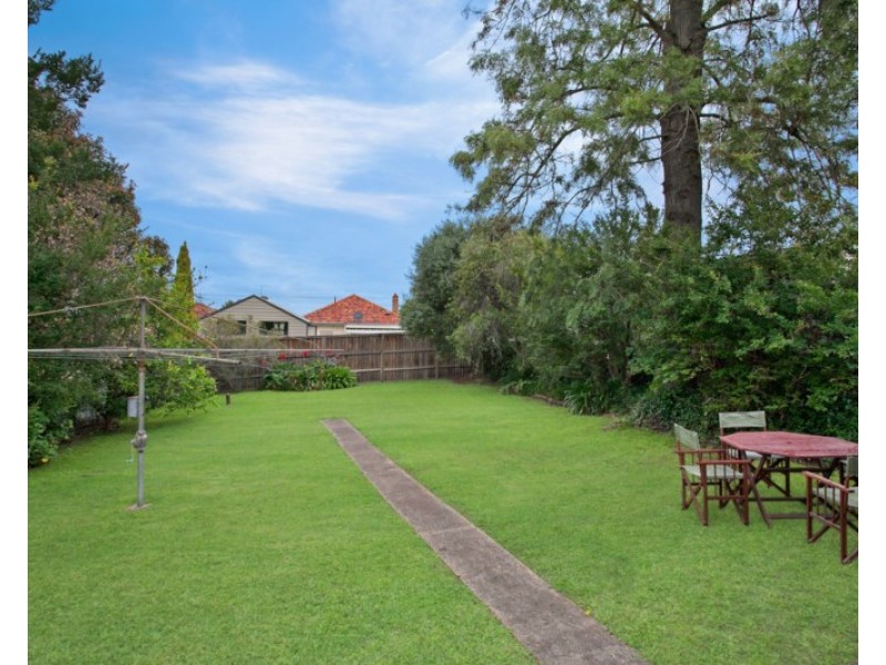 169 New England Highway, Rutherford NSW 2320