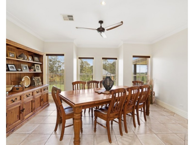 18 Rosebank Drive, Wallalong NSW 2320