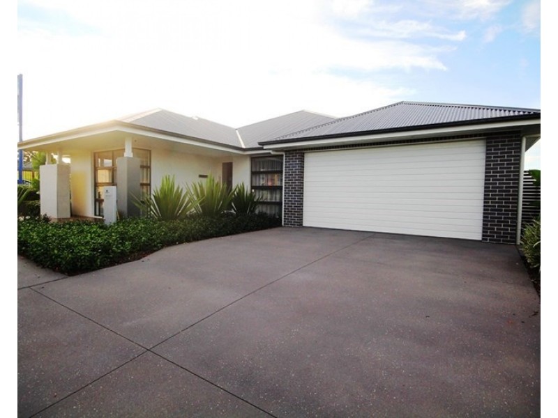 2 Oak Circuit, Gillieston Heights NSW 2321