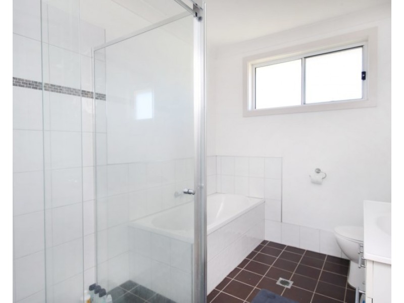 2/5a Boomerang Street, Beresfield NSW 2322