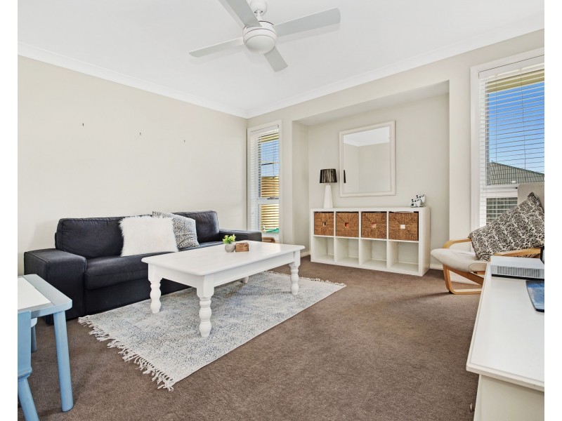 21 Redgum Circuit, Aberglasslyn NSW 2320