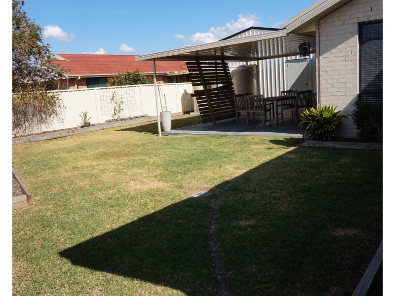 12 Aaron Cove, Rutherford NSW 2320