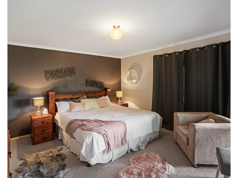 26 Wilton Drive, East Maitland NSW 2323