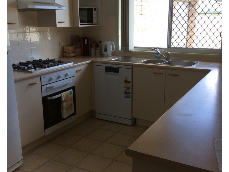 24 Parl Street, East Maitland NSW 2323