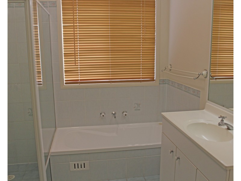 24 Parl Street, East Maitland NSW 2323