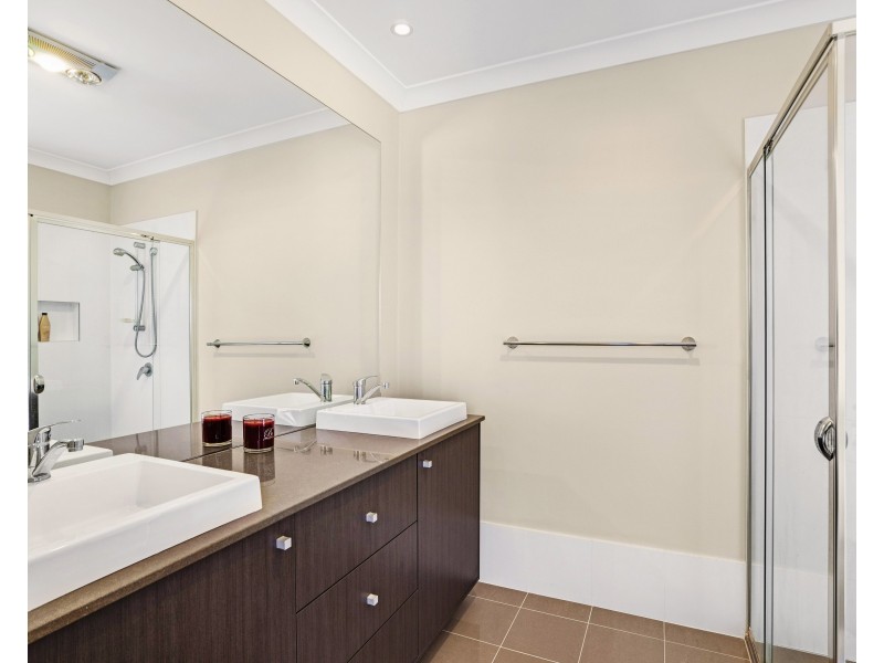 15 York Place, Raworth NSW 2321