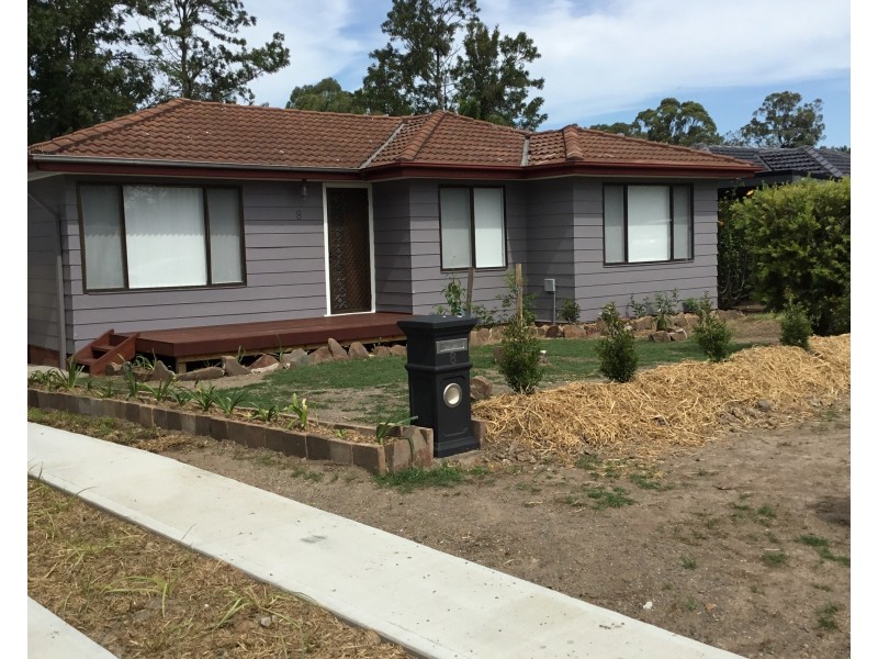 8 Mcleod Avenue, Metford NSW 2323