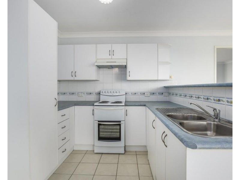 2 Daniel Avenue, Rutherford NSW 2320