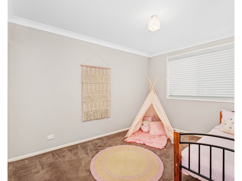 17 Woodhurst Street, Largs NSW 2320