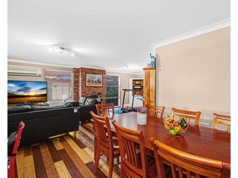 32 Falkiner Crescent, Singleton Heights NSW 2330