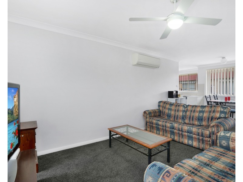 1/3 Skilton Avenue, East Maitland NSW 2323